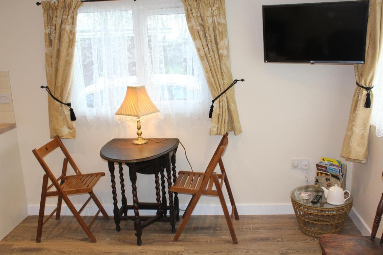Two Hoots Chalet Mundesley Ngoại thất bức ảnh