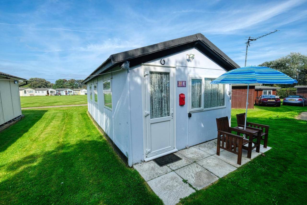 Two Hoots Chalet Mundesley Ngoại thất bức ảnh